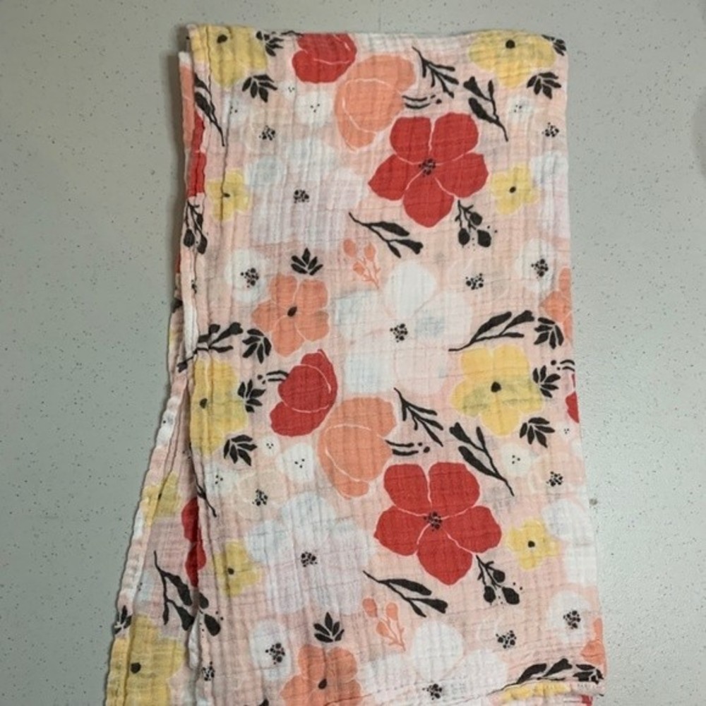 NEVER USED! Aden + Anais Swaddle 100% Cotton Floral Swaddle
